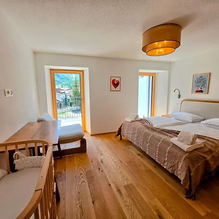Mag Du Glacier - Brand New & For 6 Pax Saas Fee