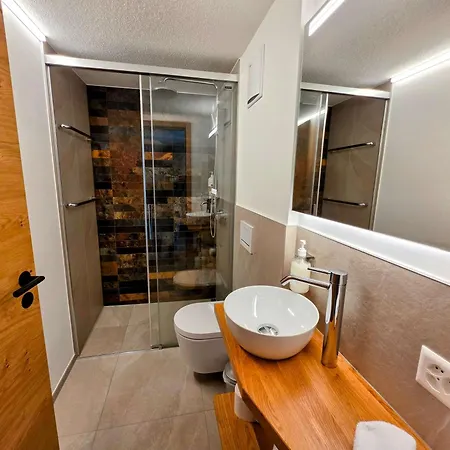 Mag Du Glacier - Brand New & For 6 Pax Appartamento